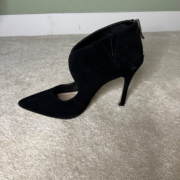 BCBGeneration Black Suede Pumps, Size 6 - Picture 4 of 7
